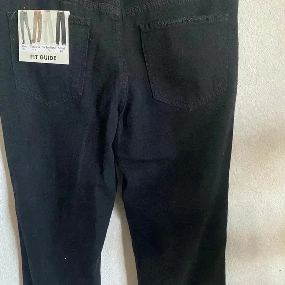 S.O.N.G. 90’s Boyfriend Low Rise Stretch Denim Distressed Black Jeans Size 9/29 - Picture 6 of 10